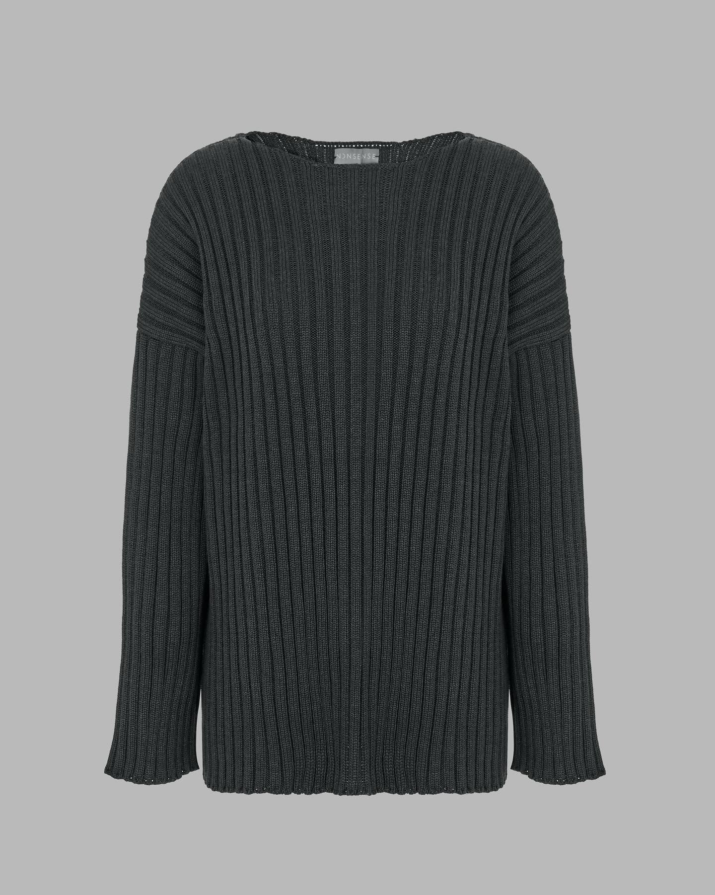 NONSENSE ANTHRACITE RAW NECK SWEATER