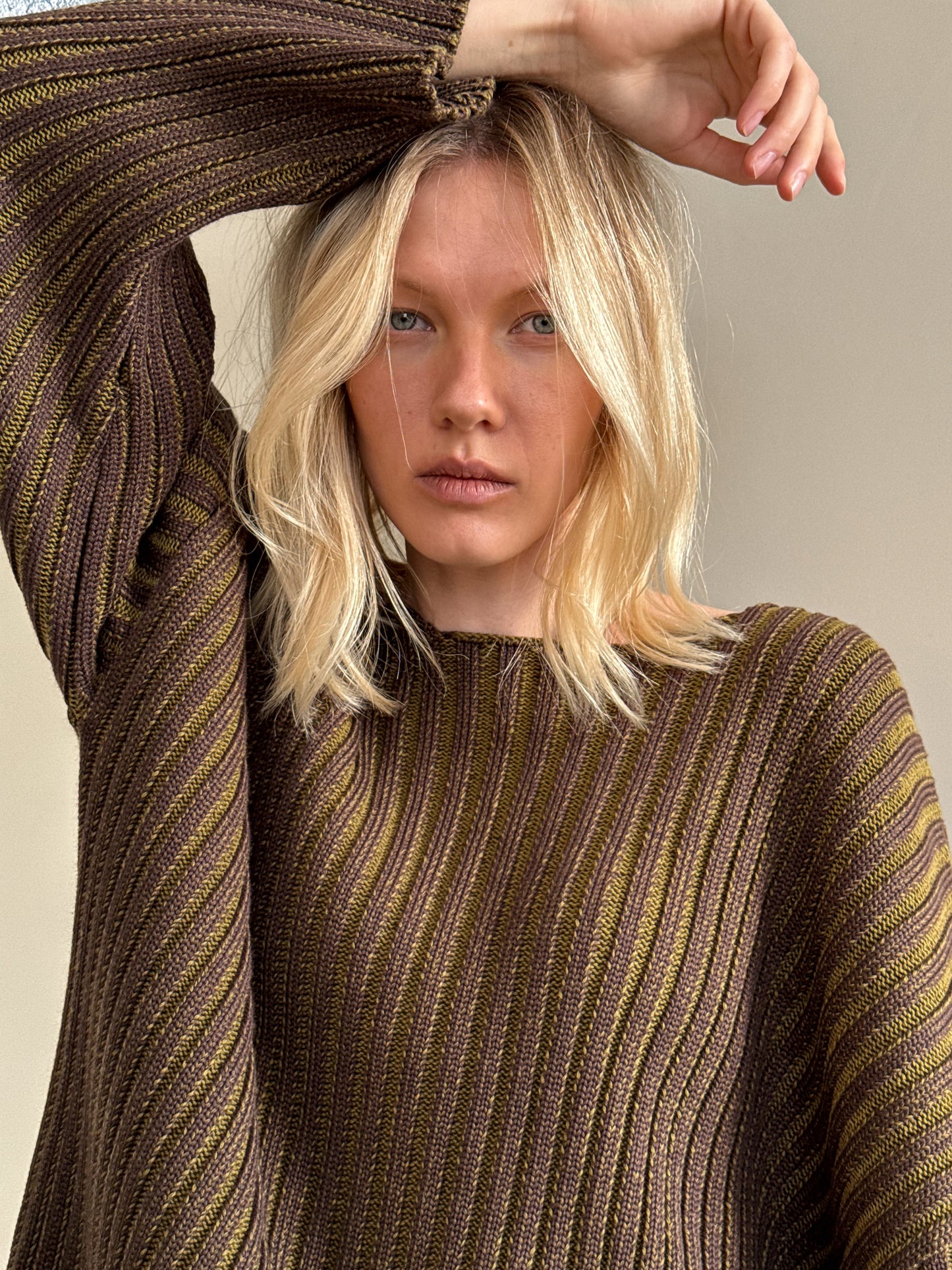 RAW DOUBLE NECK SWEATER CHOCOLATE/OLIVE