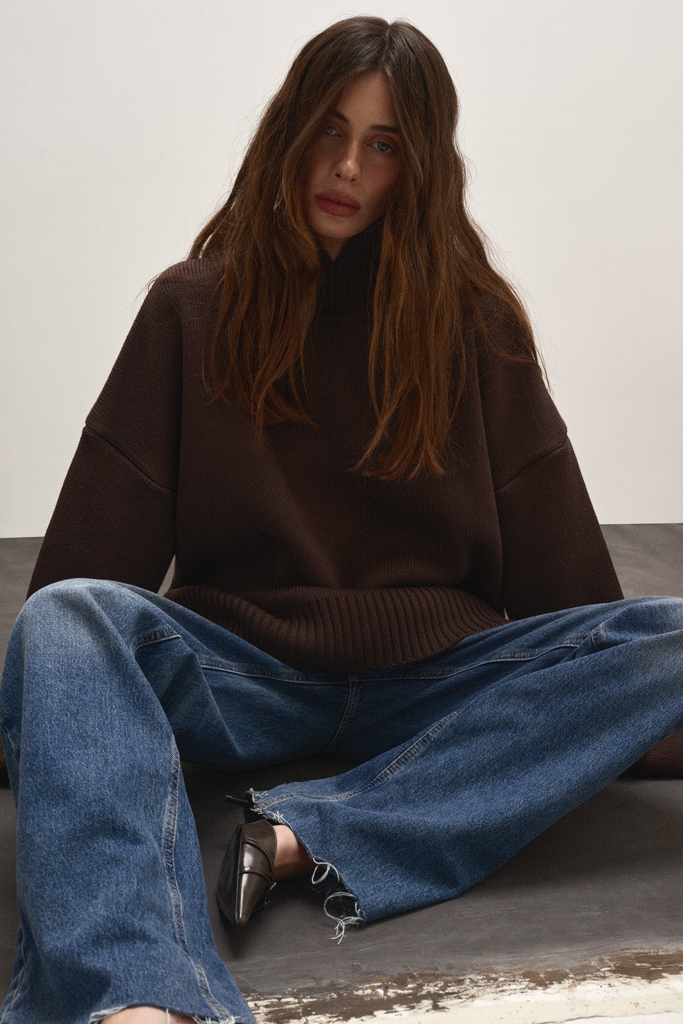 UNISEX SWEATER CHOCOLATE