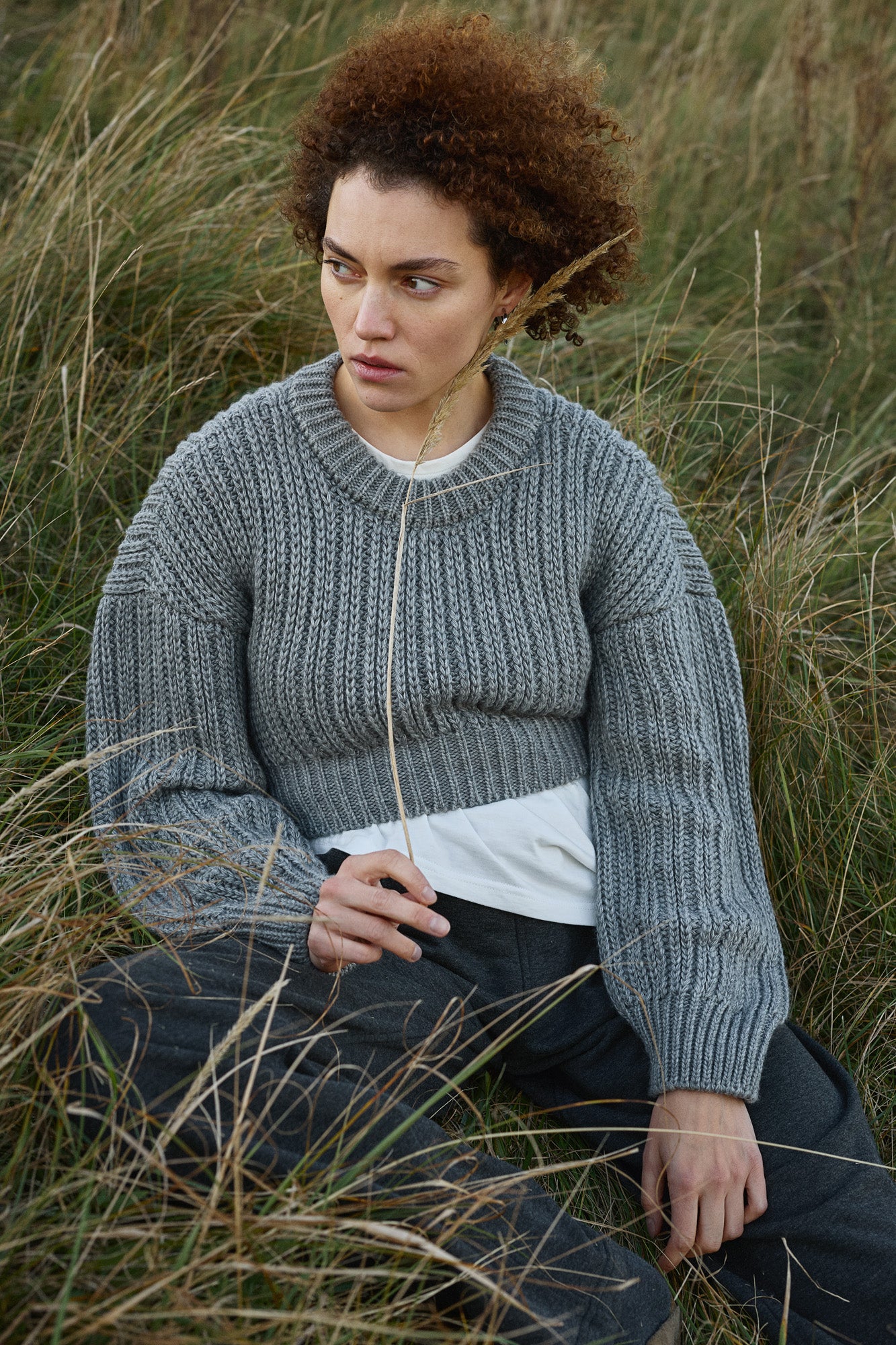 WOOL CROPPED SWEATER GREY