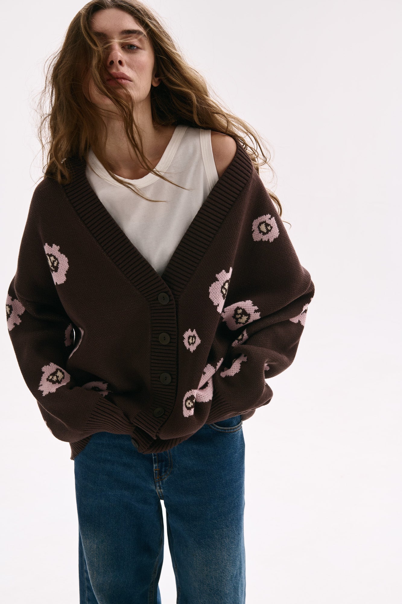 COTTON OVERSIZED FLORAL CARDIGAN CHOCOLATE