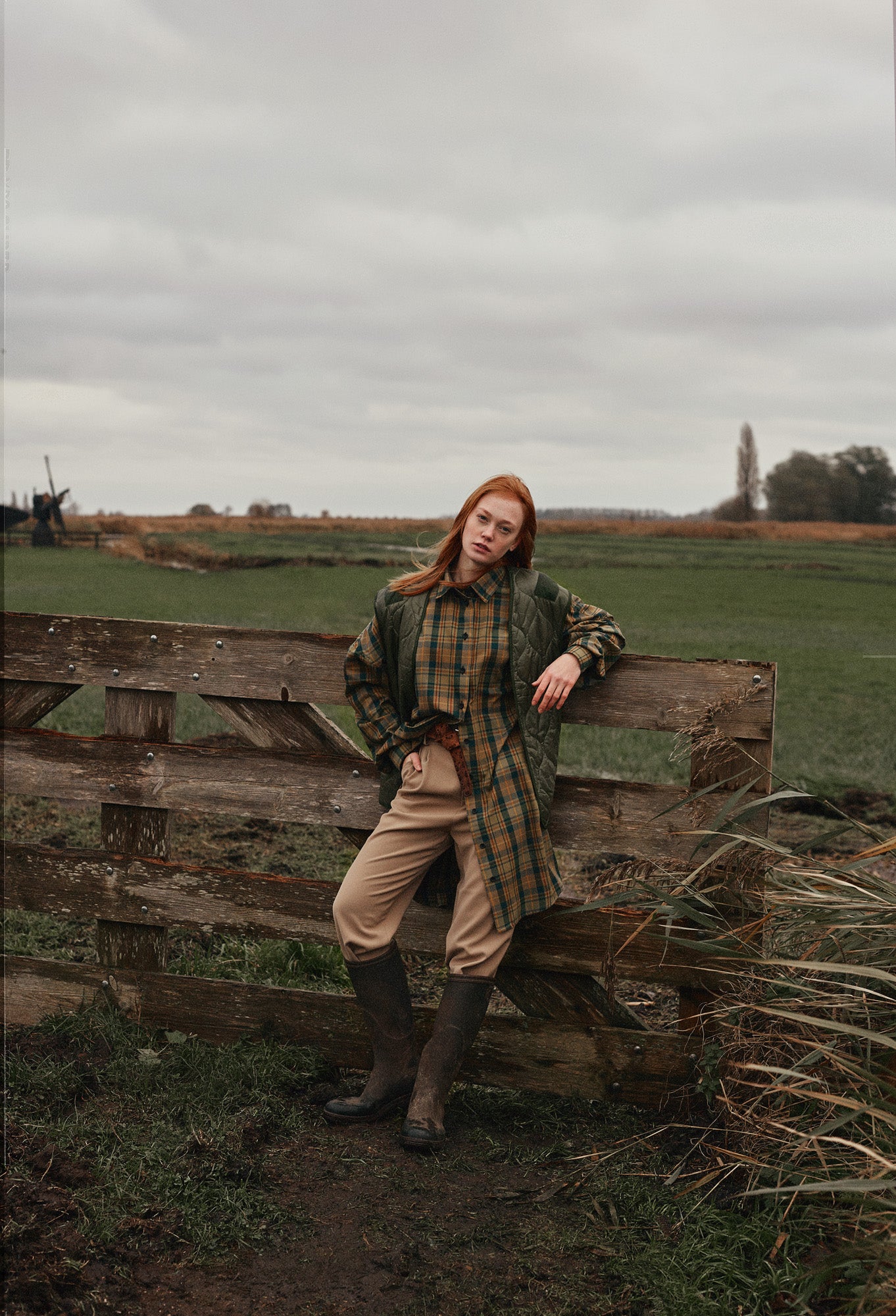 UNISEX OVERSIZED SHIRT KHAKI