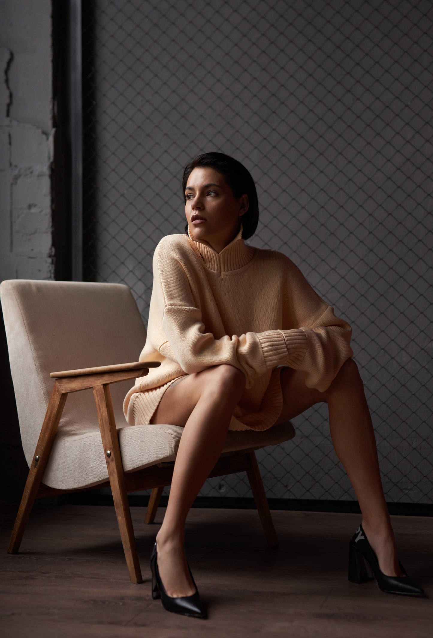 UNISEX SWEATER CREAMY