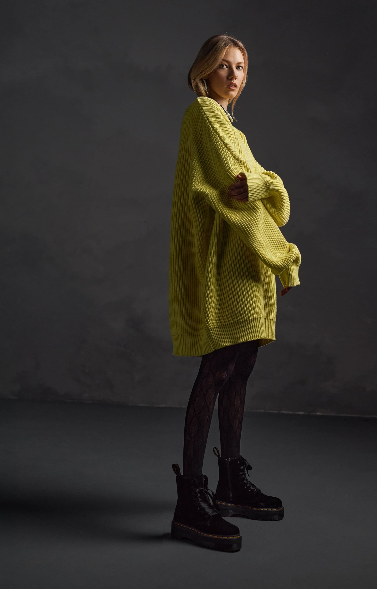 BASIC OVERSIZED SWEATER LEMON