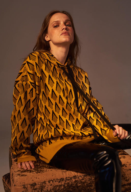 OVERSIZED HOODIE MUSTARD / BLACK