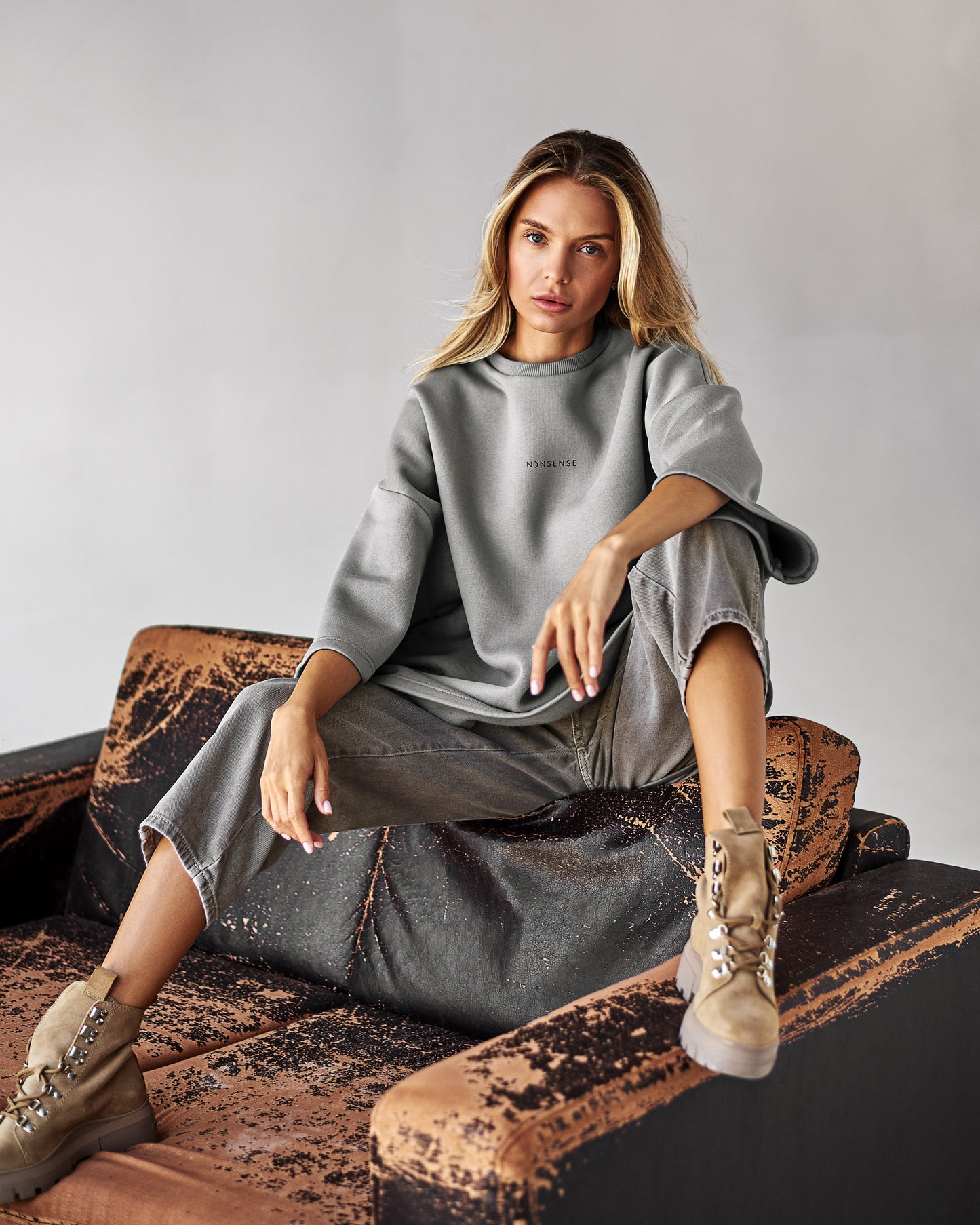 SWEATSHIRT GREY-OLIVE