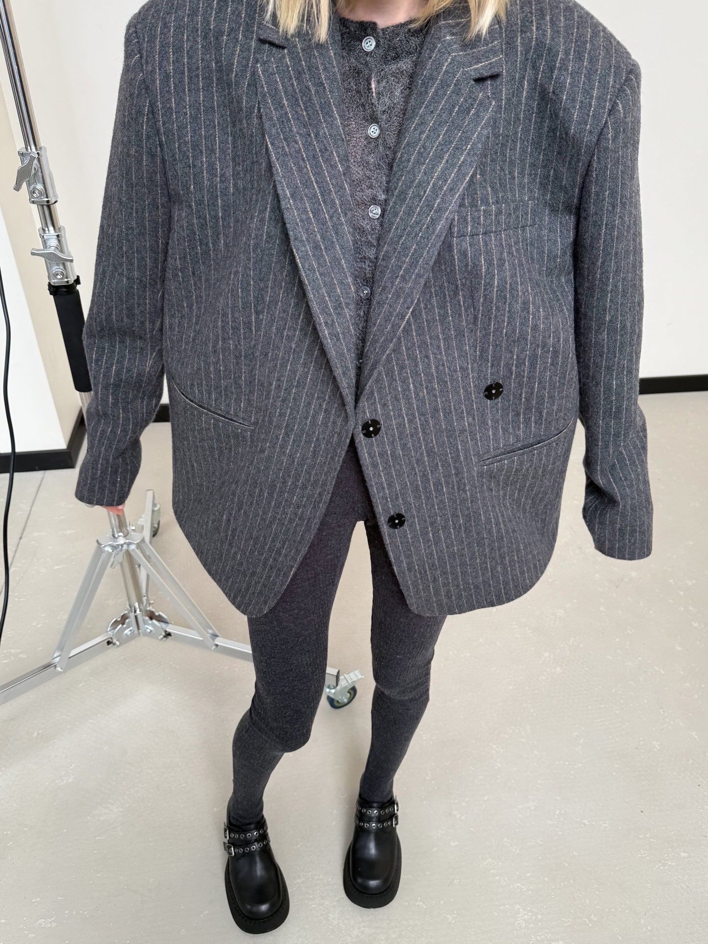 OVERSIZED WOOL GREY JACKET