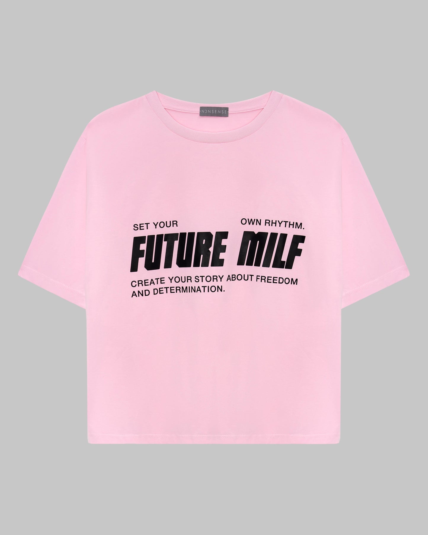 LIMITED T-SHIRT "FUTURE MILF" LIGHT PINK