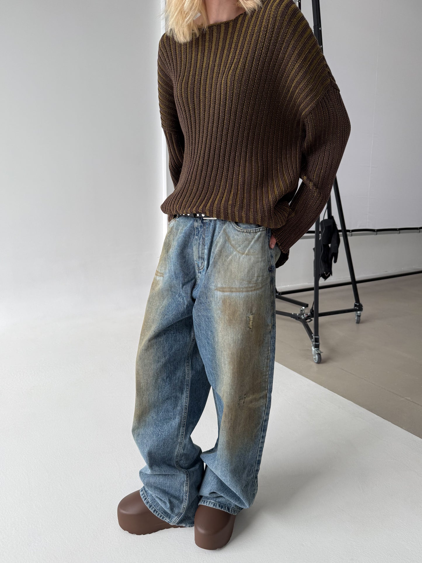 RAW DOUBLE NECK SWEATER CHOCOLATE/OLIVE