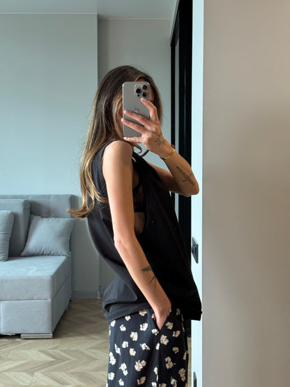BLACK RELAXED TANK NONSENSE