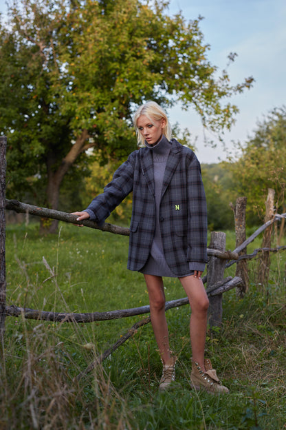 OVERSIZED JACKET NONSENSE “N”