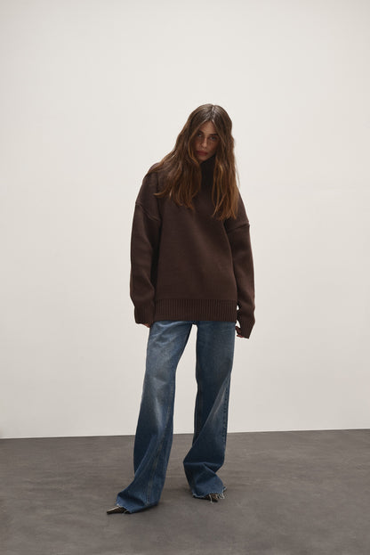 UNISEX SWEATER CHOCOLATE