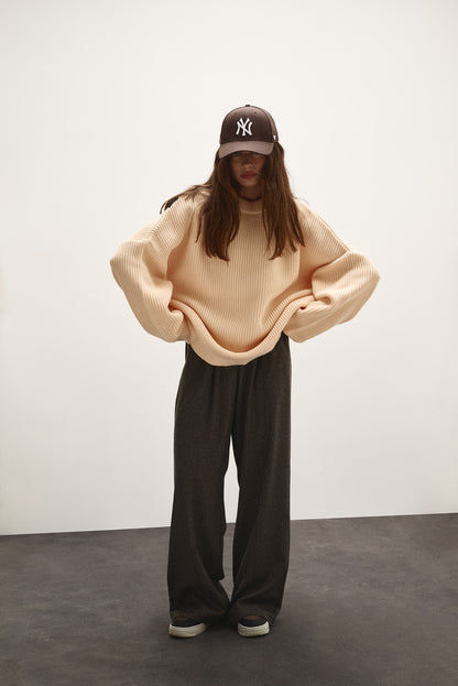 BASIC UNISEX SWEATER CREAMY