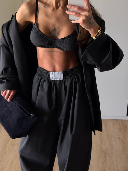 DARK GREY TOP