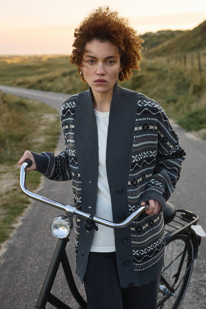 OVERSIZED OLD-FASHIONED CARDIGAN NONSENSE GREY