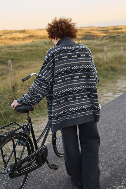 OVERSIZED OLD-FASHIONED CARDIGAN NONSENSE GREY