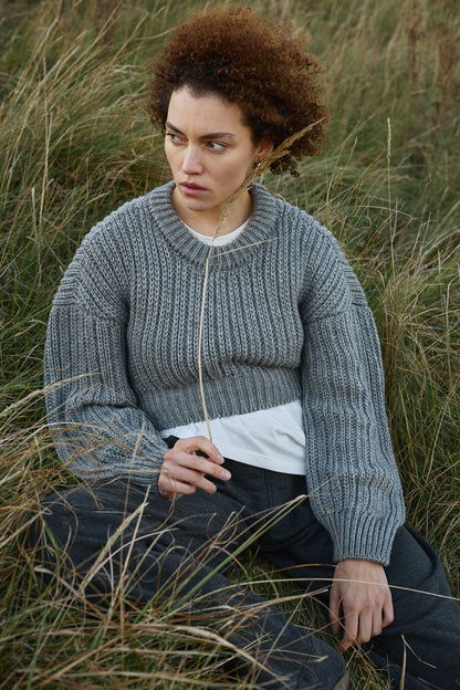 WOOL CROPPED SWEATER GREY