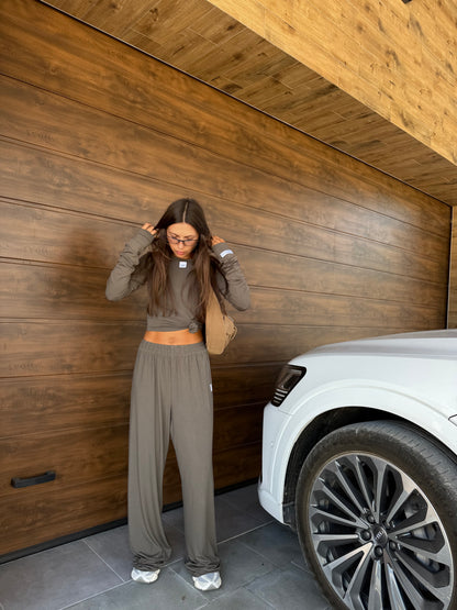 VISCOSE SUIT KHAKI/GREY