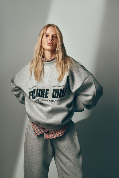 LIMITED SWEATSHIRT "FUTURE MILF" LIGHT MELANGE