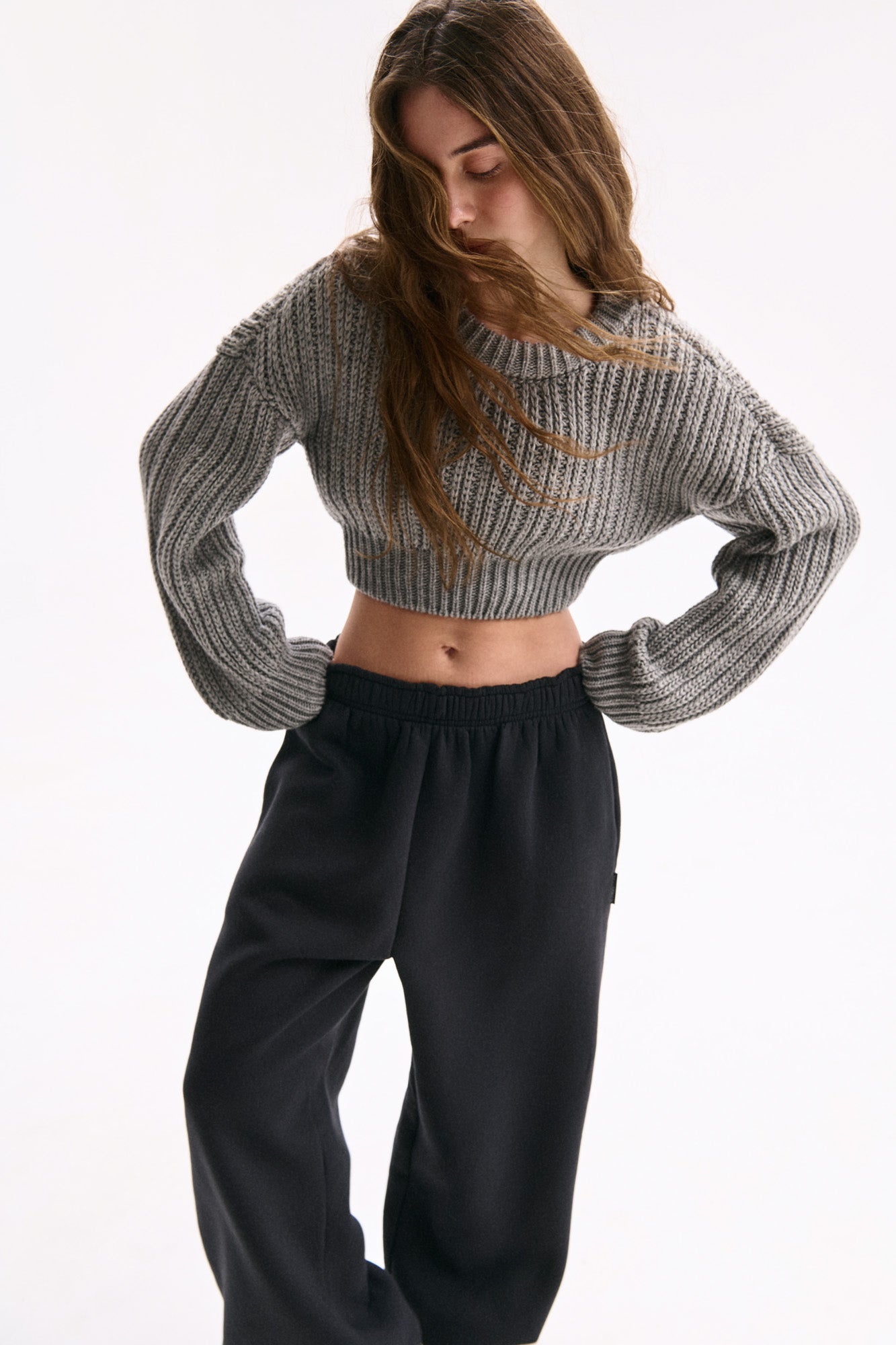 WOOL CROPPED SWEATER GREY