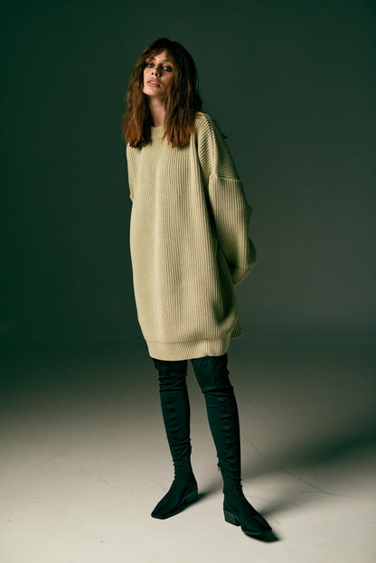 BASIC OVERSIZED SWAETER SAGE GREEN