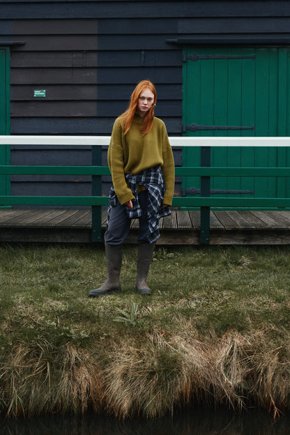 UNISEX SWEATER OLIVE