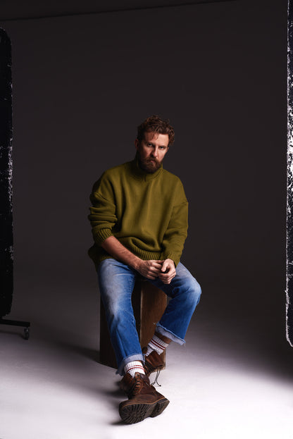 UNISEX SWEATER OLIVE