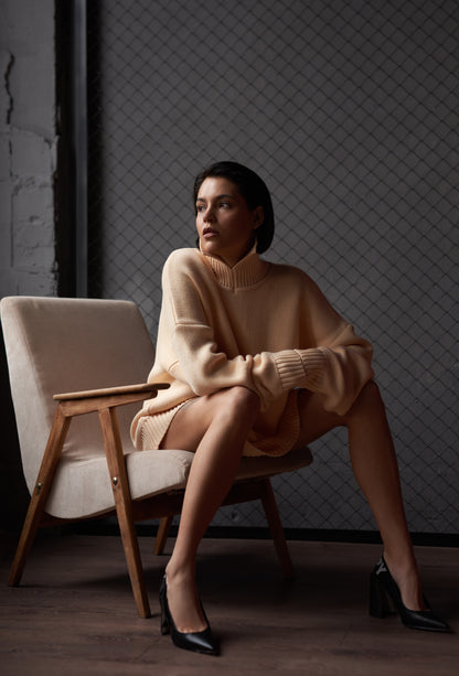 UNISEX SWEATER CREAMY